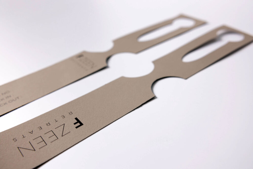 luggage tag paper