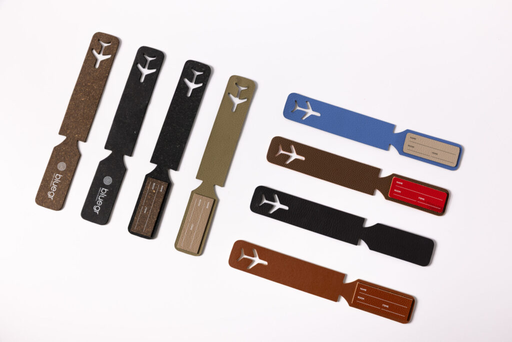 luggage tag premium