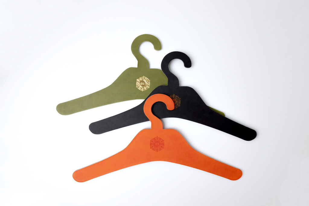 paper hanger