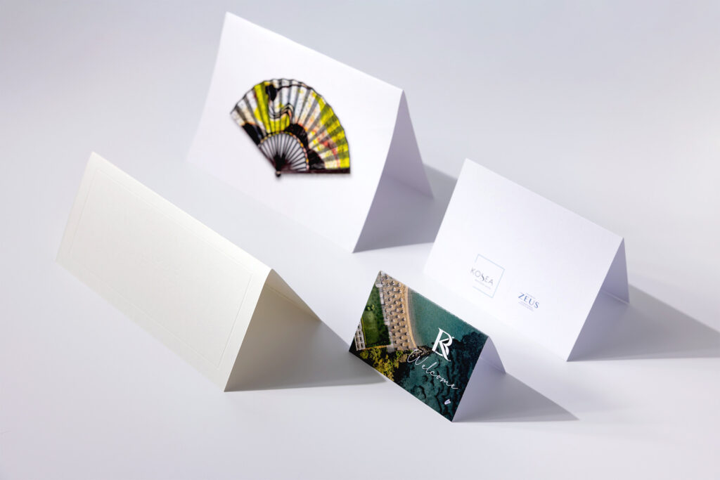 informative card fold regular