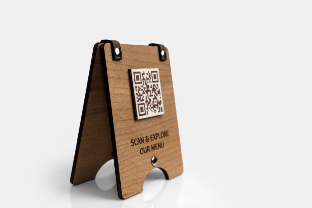 qr stand w electra palace